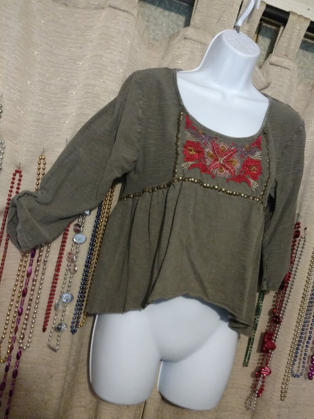 Ecote Gray Embroidered Boho Top XS